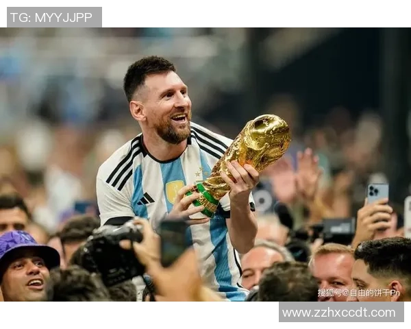 足球球星如何看待梅西与C罗 谁是他们心中的最佳球员